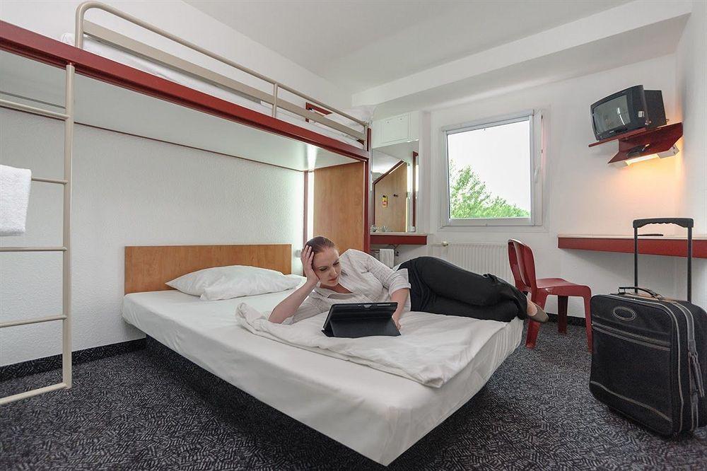 bon marché hôtel Bochum Extérieur photo